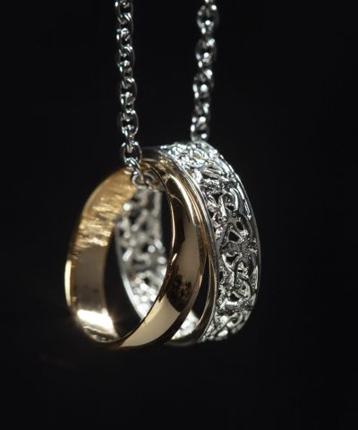 Outlander inspired Jamie & Claire Wedding Ring Set